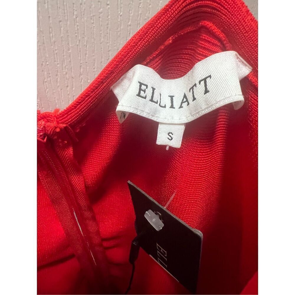 Elliatt Pippa Midi Dress in Red Cocktal Birthday valentine size S NWT$250 - Picture 7 of 7